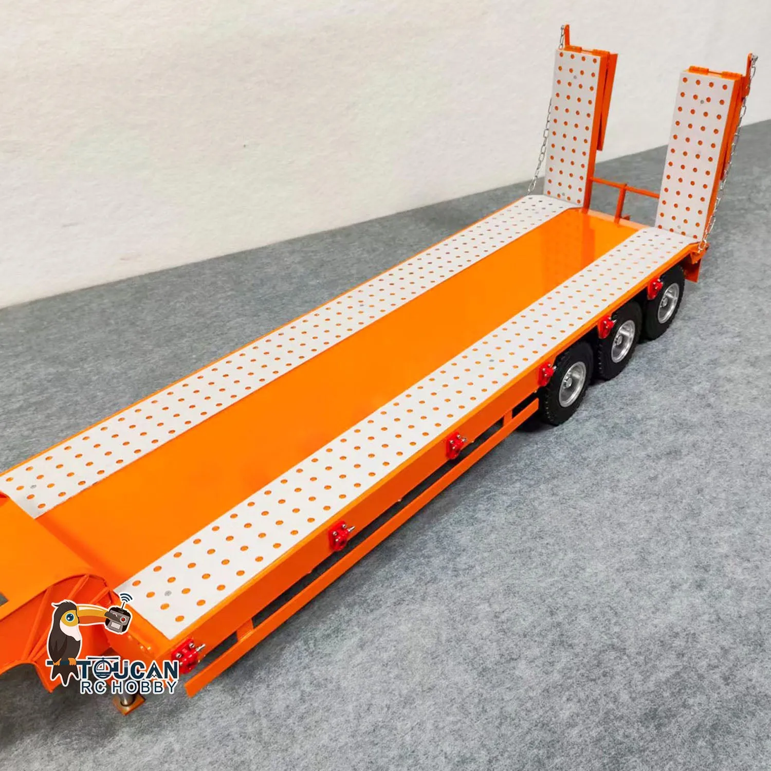 1/14 3 Axles Metal Trailer 2-section Electric Tailboard for RC Tractor Radio Controlled Truck Electric Car Painted