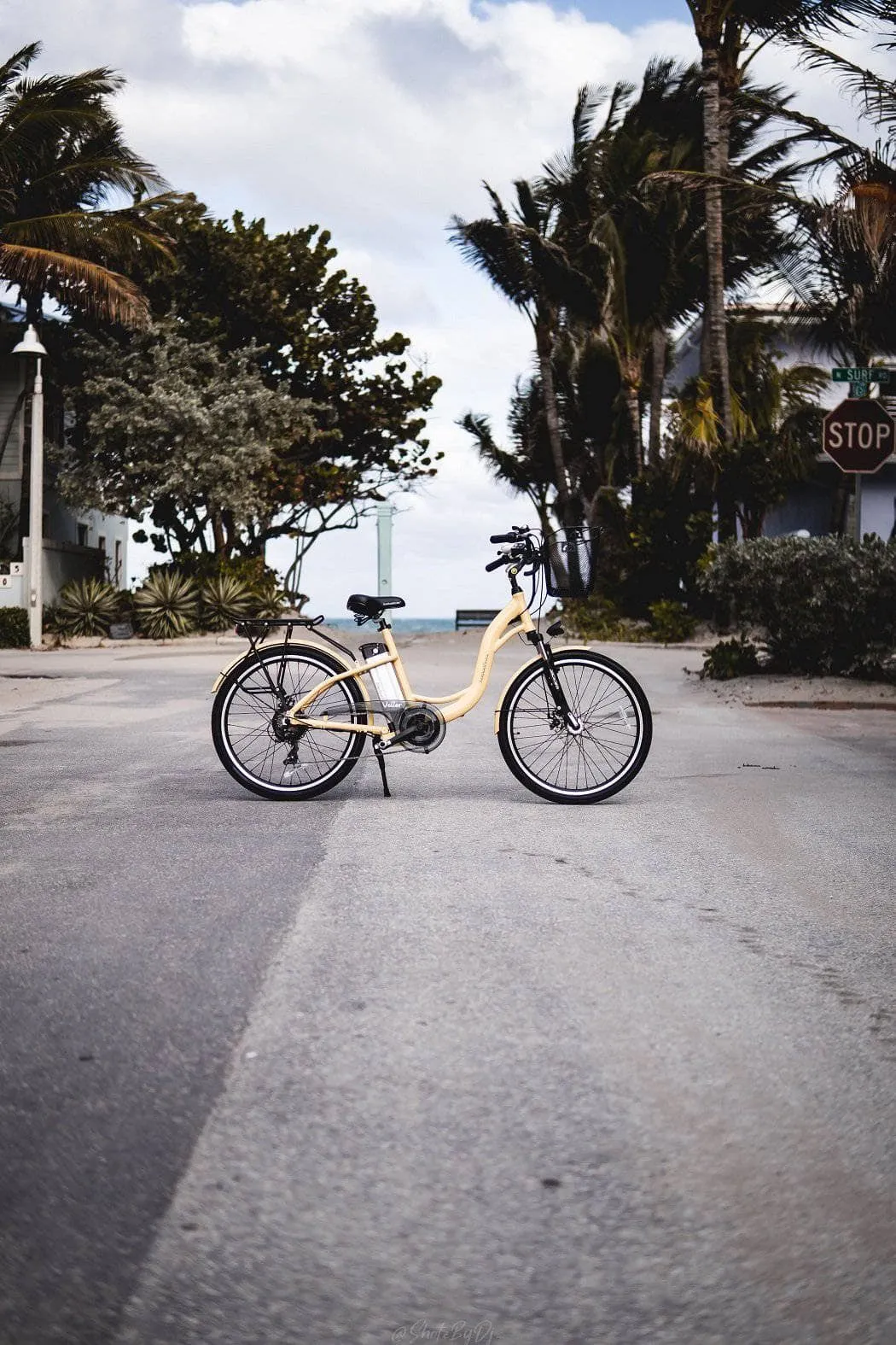 American Electric Veller 2022 Step Through Beach Cruiser (36V 350w)