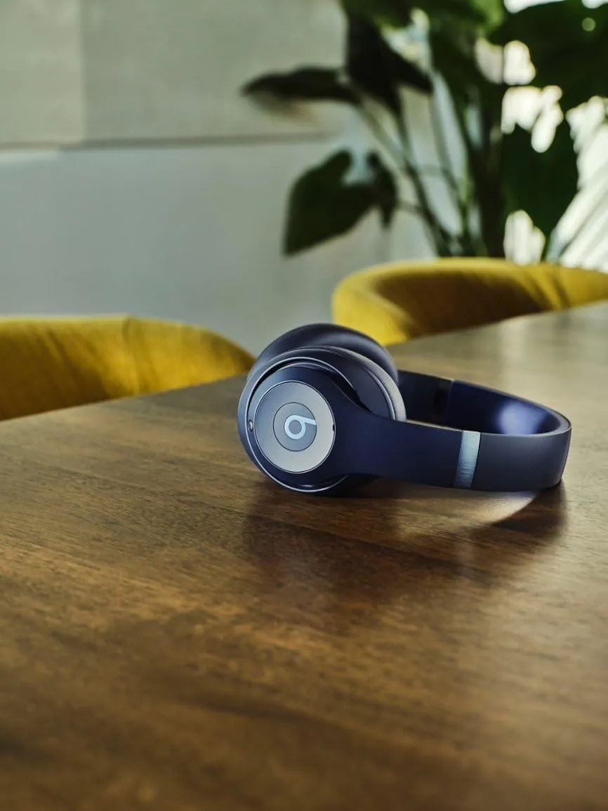 Beats Studio Pro - Wireless Bluetooth Noise Cancelling Headphones - Navy (Renewed)