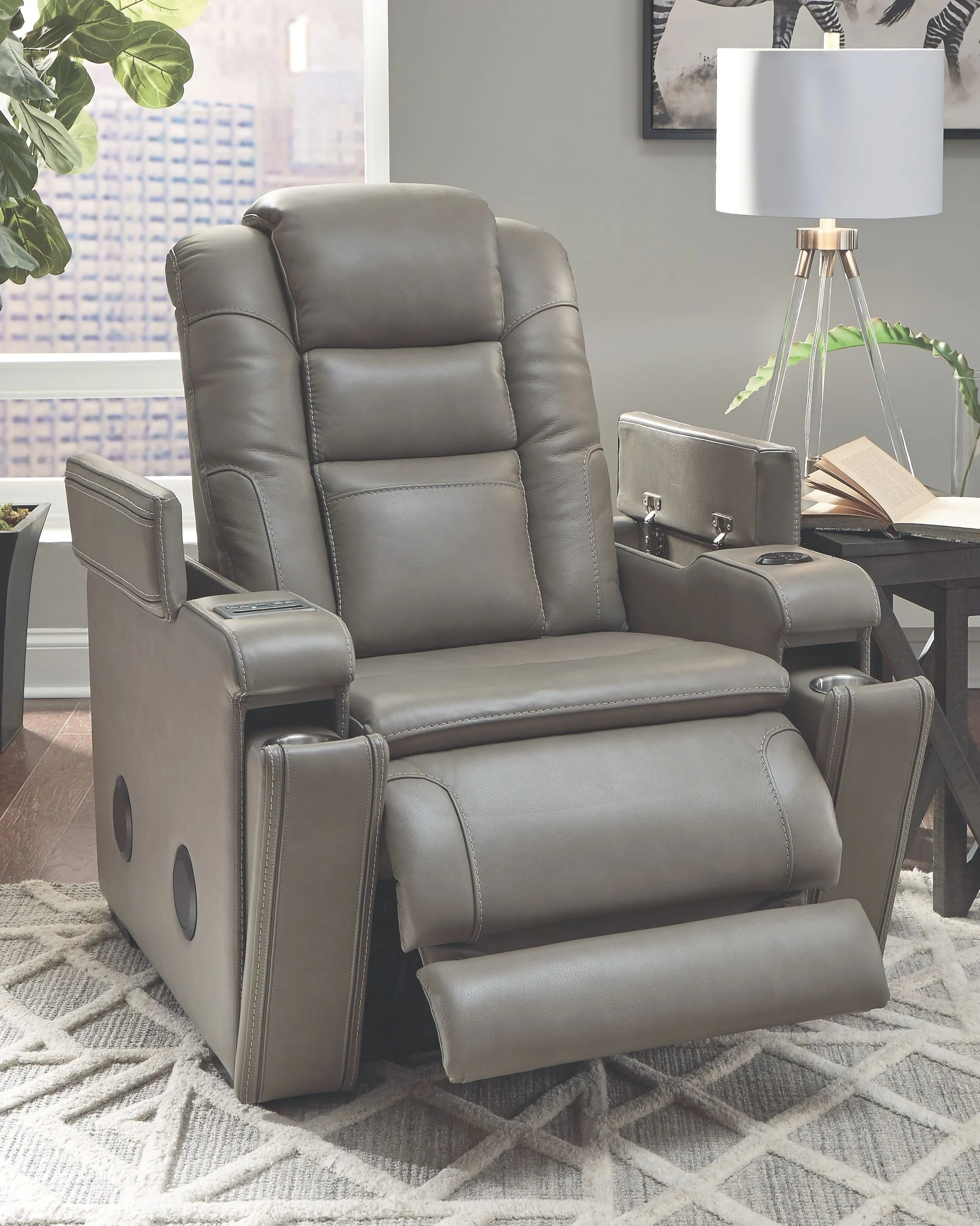 Boerna - Gray - PWR Recliner/ADJ Headrest