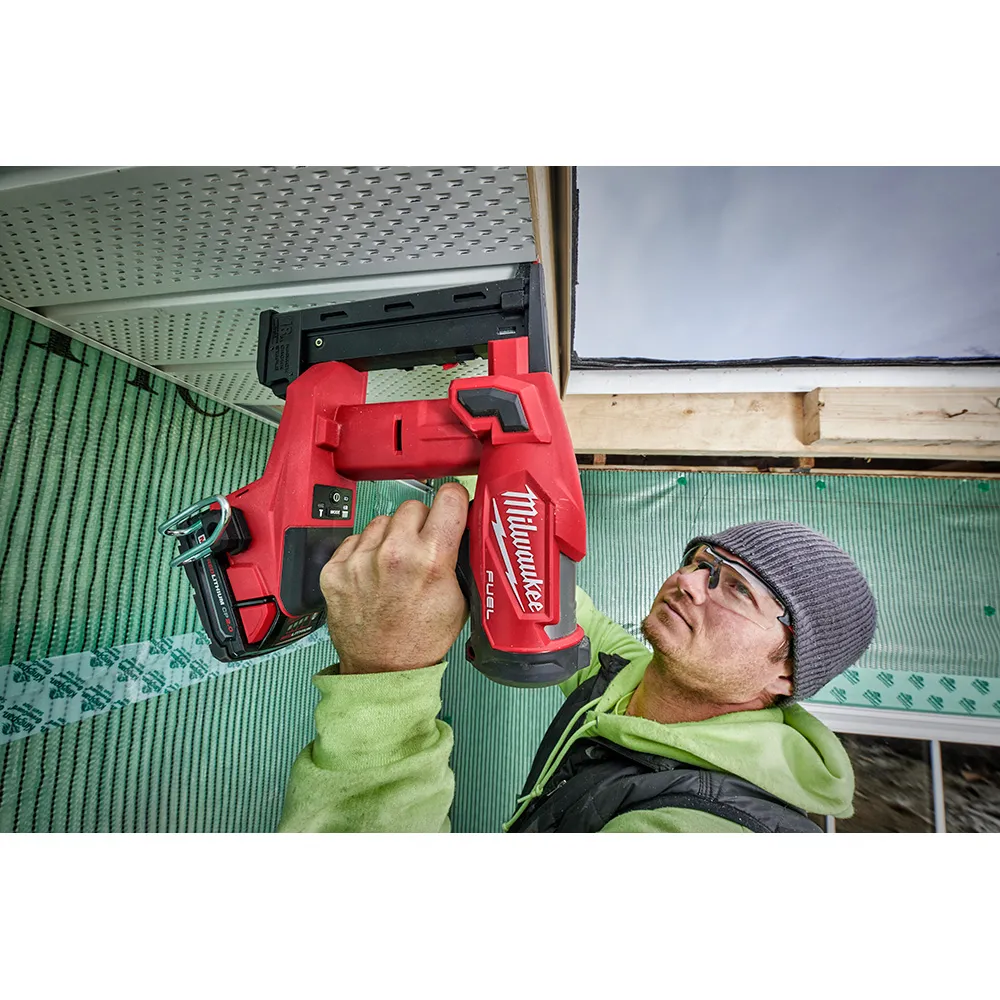 Milwaukee M18 Fuel 18 Gauge 1/4" Narrow Crown Stapler