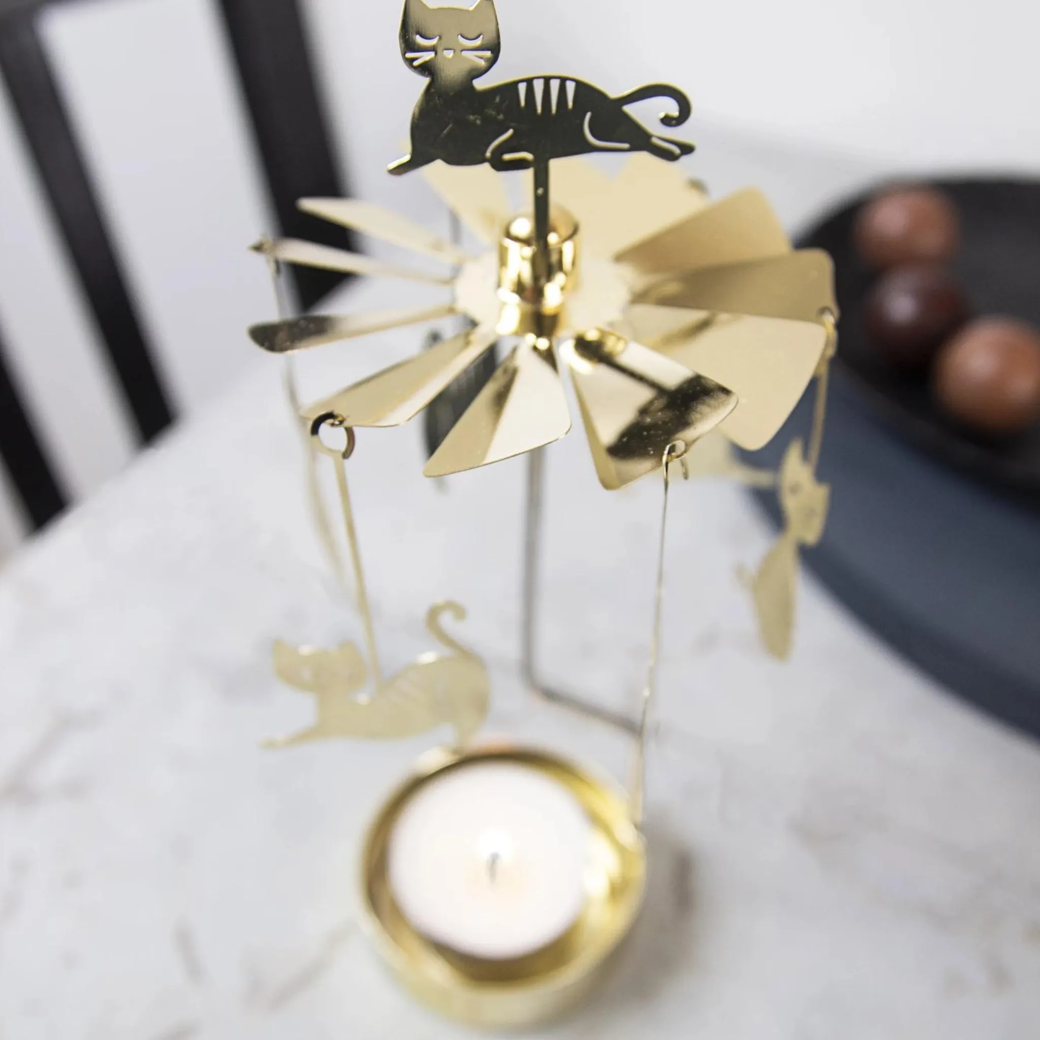 Rotating Candle Holder - Cat Family